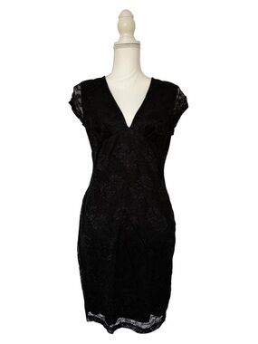 Charlotte Russe Black Floral Lace V-Neck Mini Dress Women’s Large